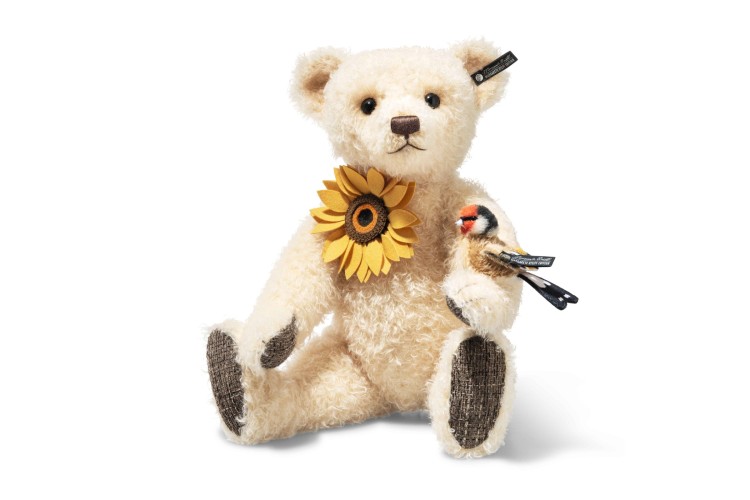 Margarete Steiff edition 2025 Anna Teddy bear (421846) 60cm